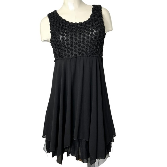 SECOND SKIN NYC Black Floral Sleeveless Asymmetrical Midi Dress Size M - Picture 2 of 16